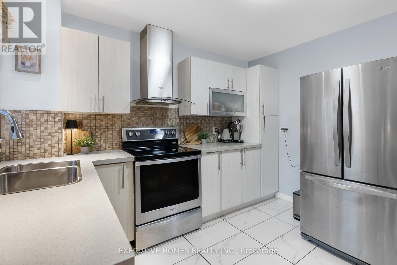 582 Upper James Street, Hamilton, ON