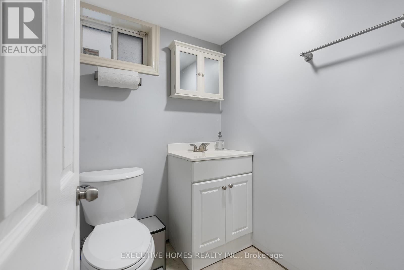 582 Upper James Street, Hamilton, ON