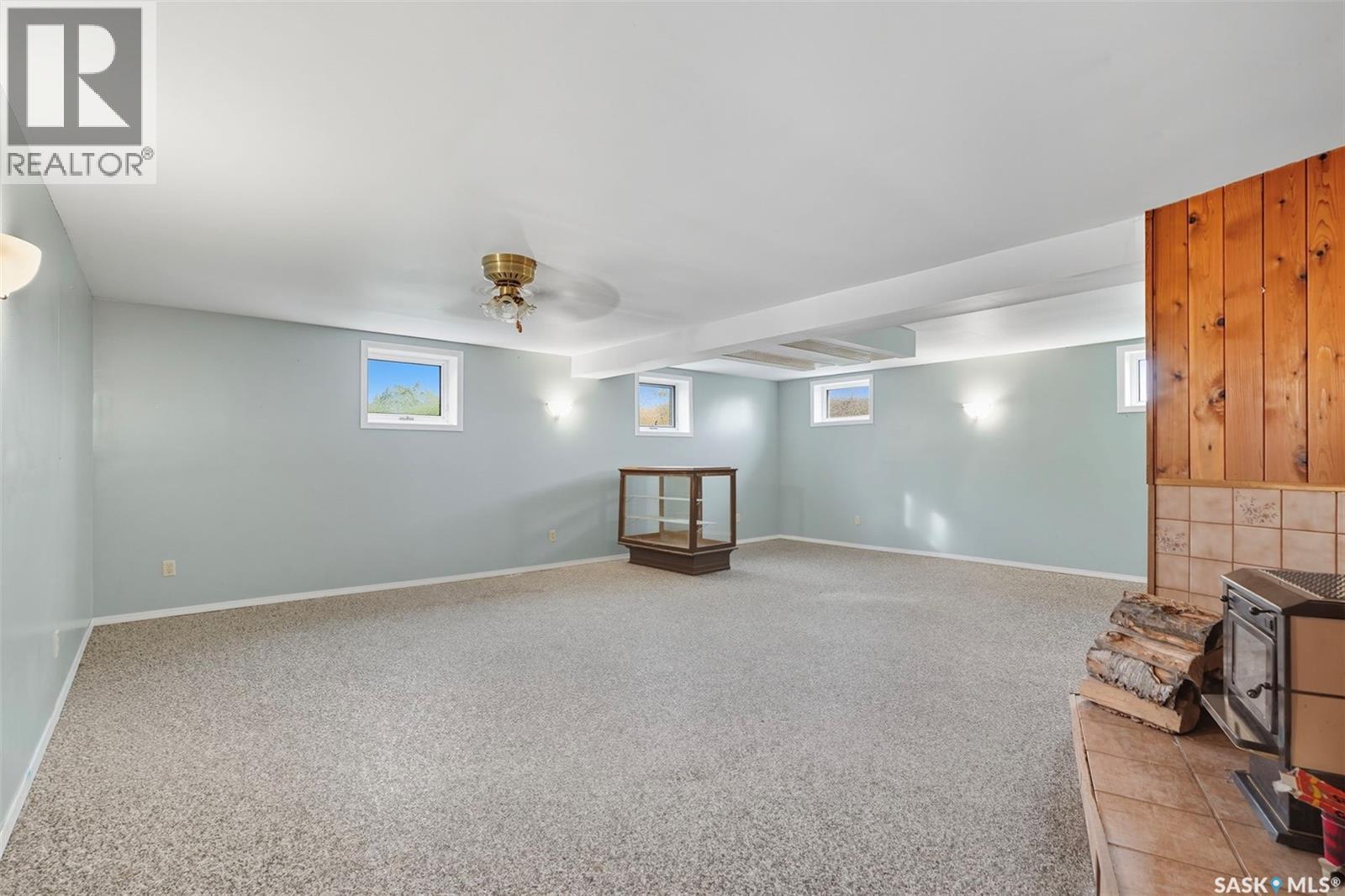 Deneiko Acreage, Usborne Rm No. 310, SK - Indoor Photo Showing Basement