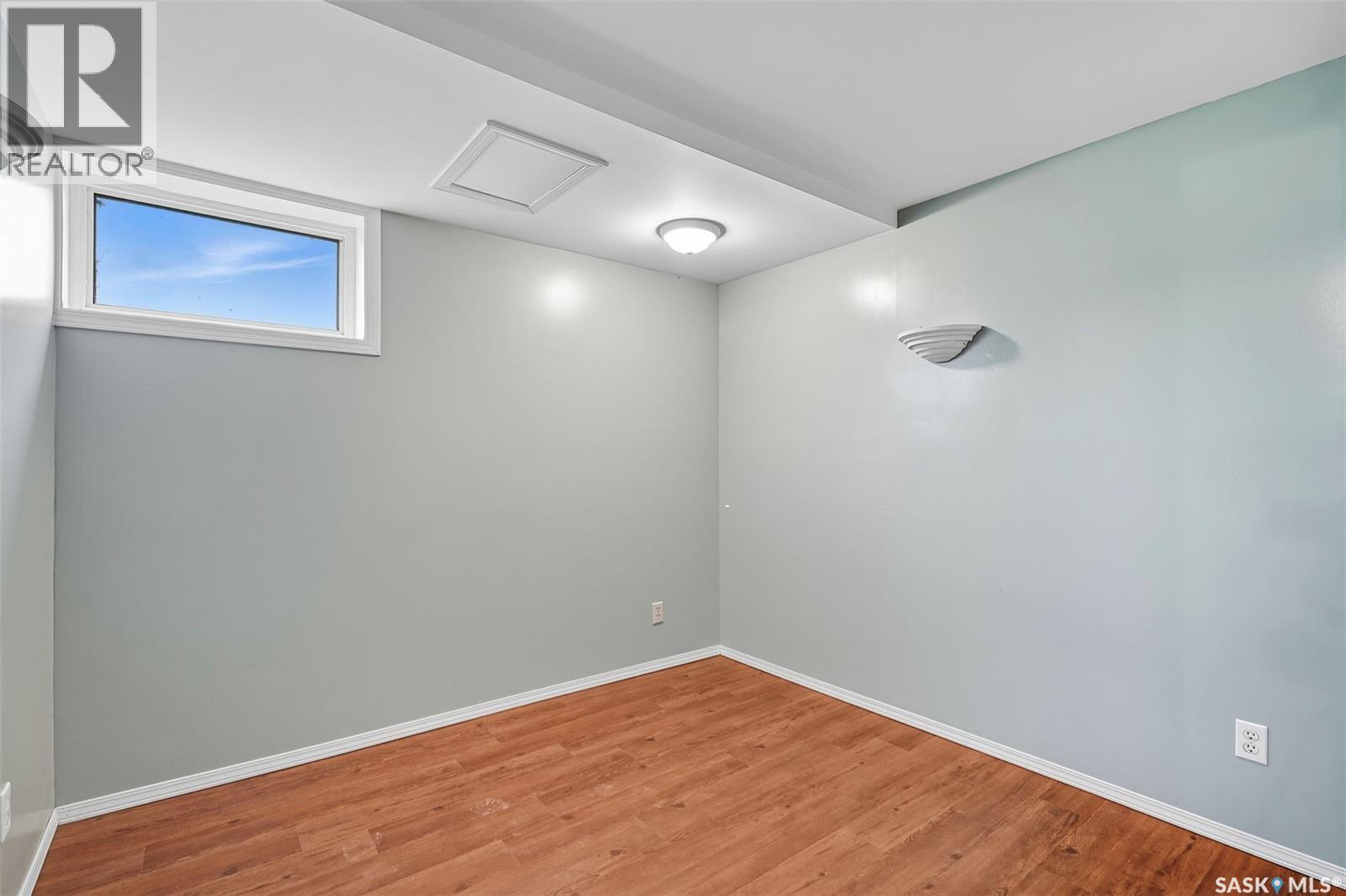 Deneiko Acreage, Usborne Rm No. 310, SK - Indoor Photo Showing Other Room