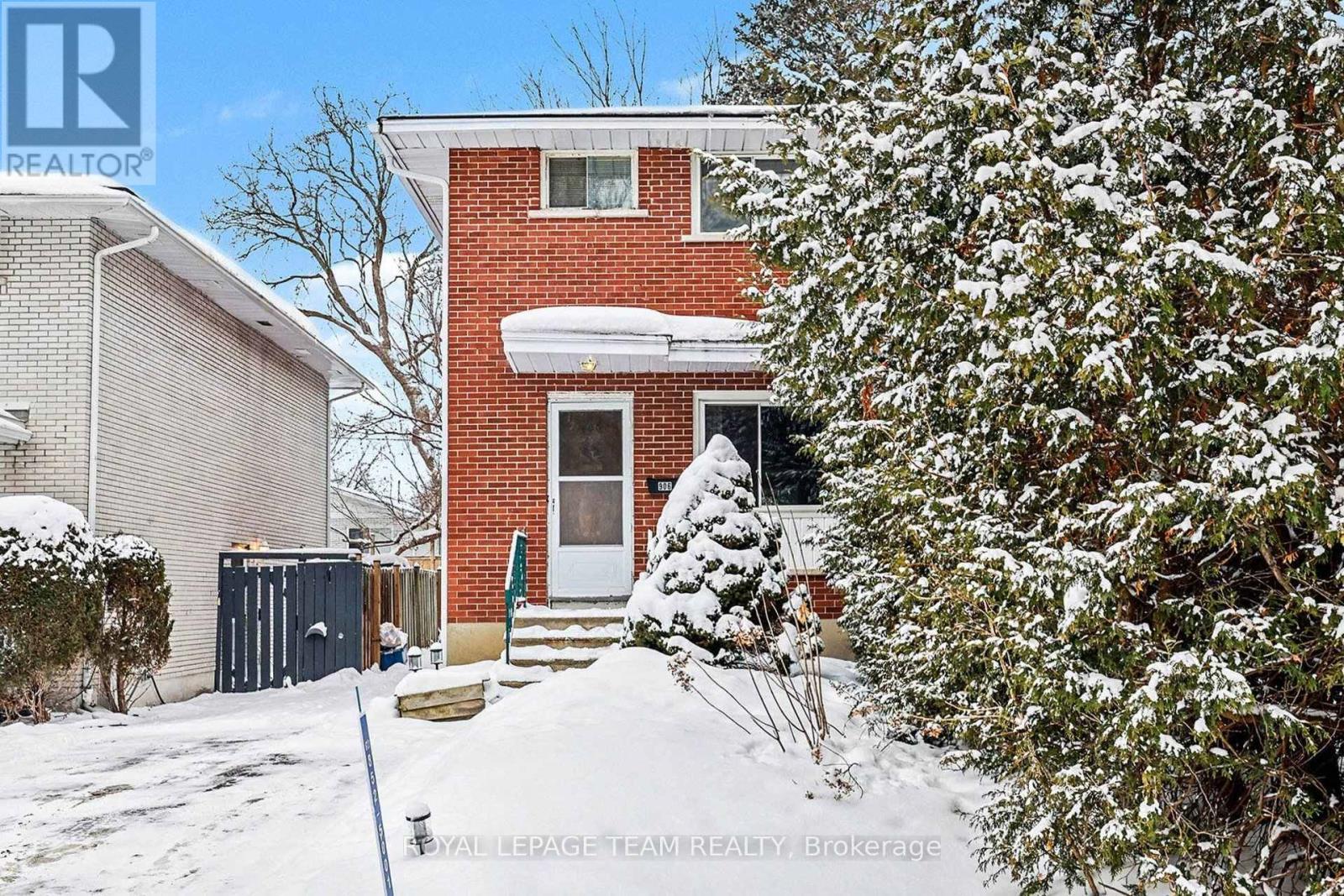 906 Ivanhoe Avenue, Ottawa, ON - Outdoor