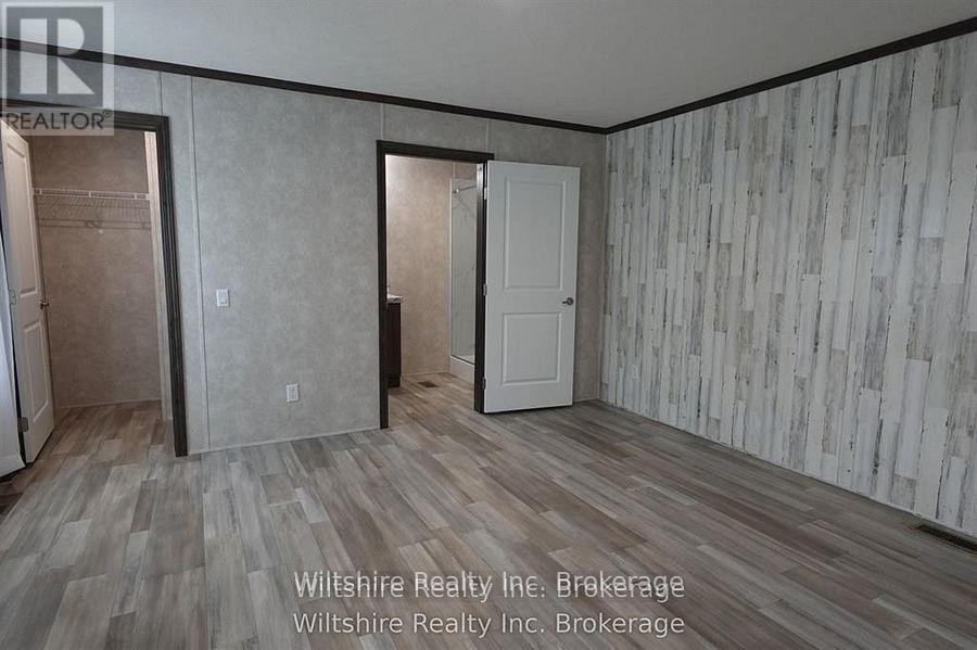 9 - 11981 Plank Rd (Tillsonburg) Road, Bayham, ON - Indoor Photo Showing Other Room