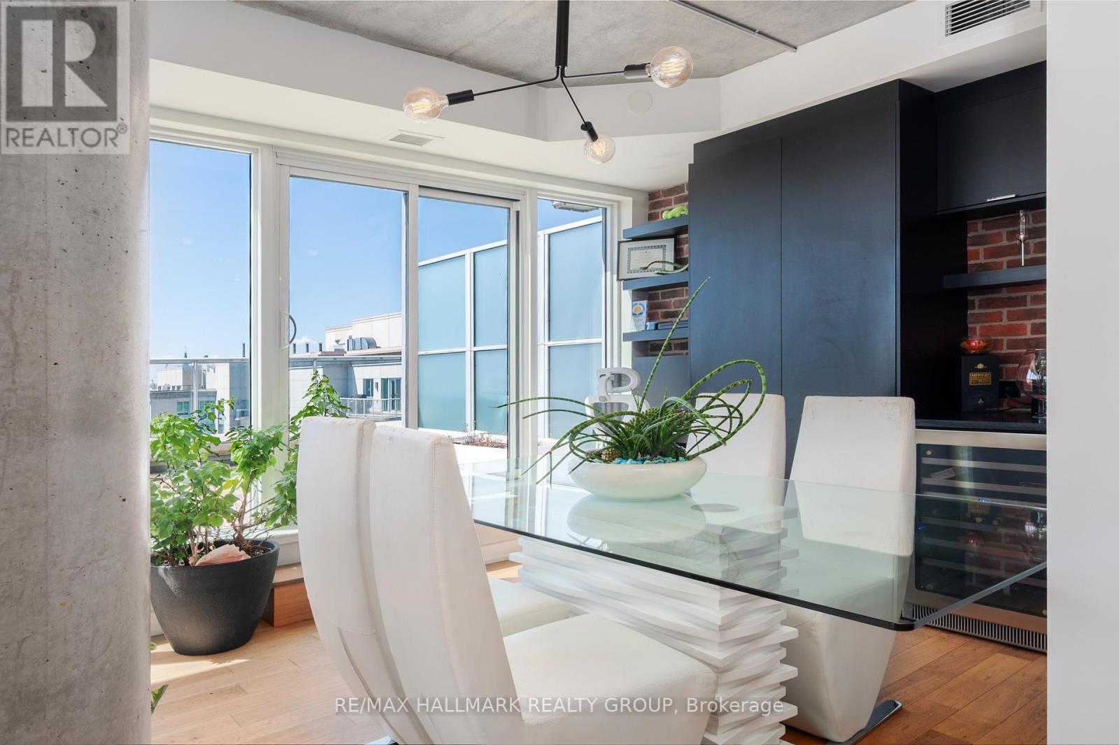 2701 - 195 Besserer Street, Ottawa, ON - Indoor Photo Showing Other Room