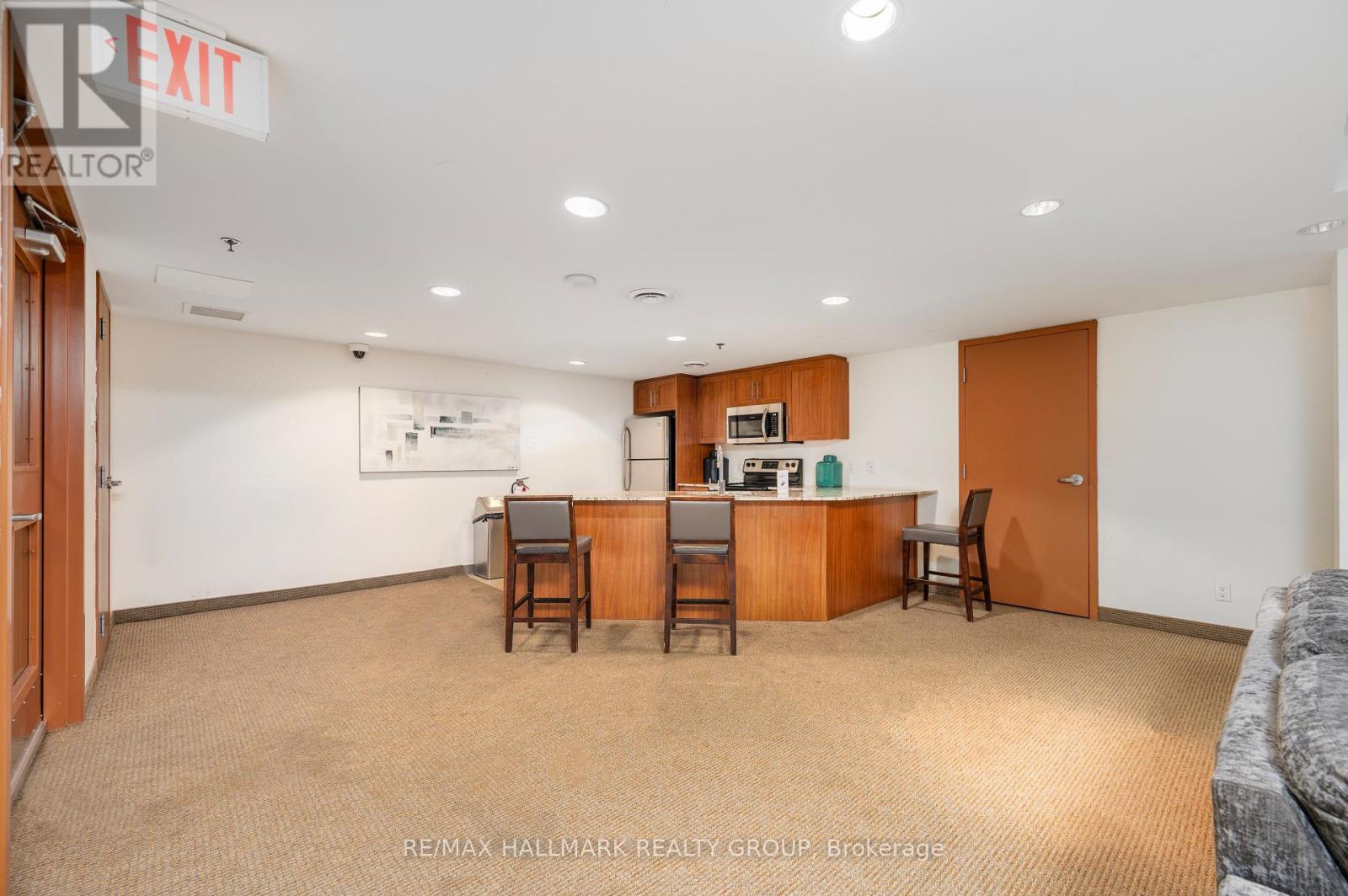 2701 - 195 Besserer Street, Ottawa, ON - Indoor