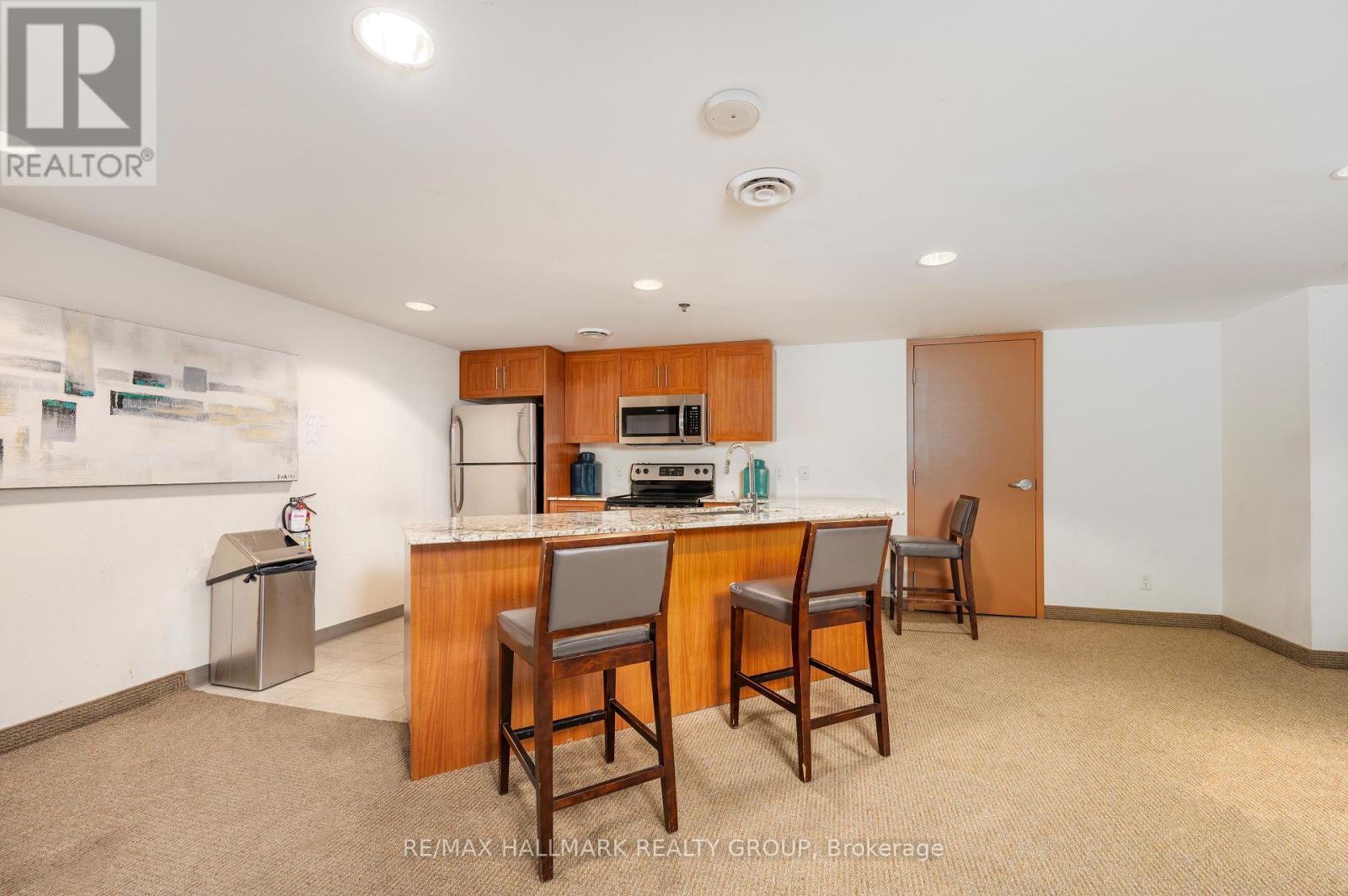 2701 - 195 Besserer Street, Ottawa, ON - Indoor Photo Showing Kitchen