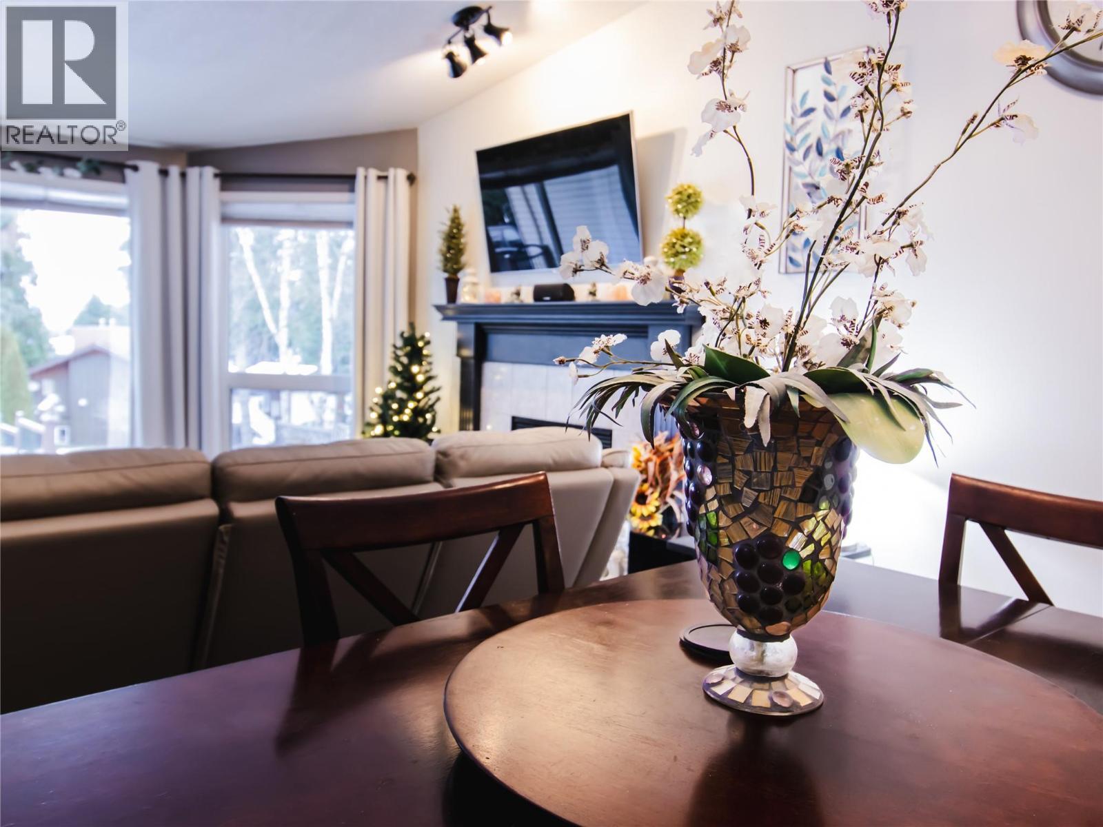 2876 Juniper Crescent, Blind Bay, BC - Indoor