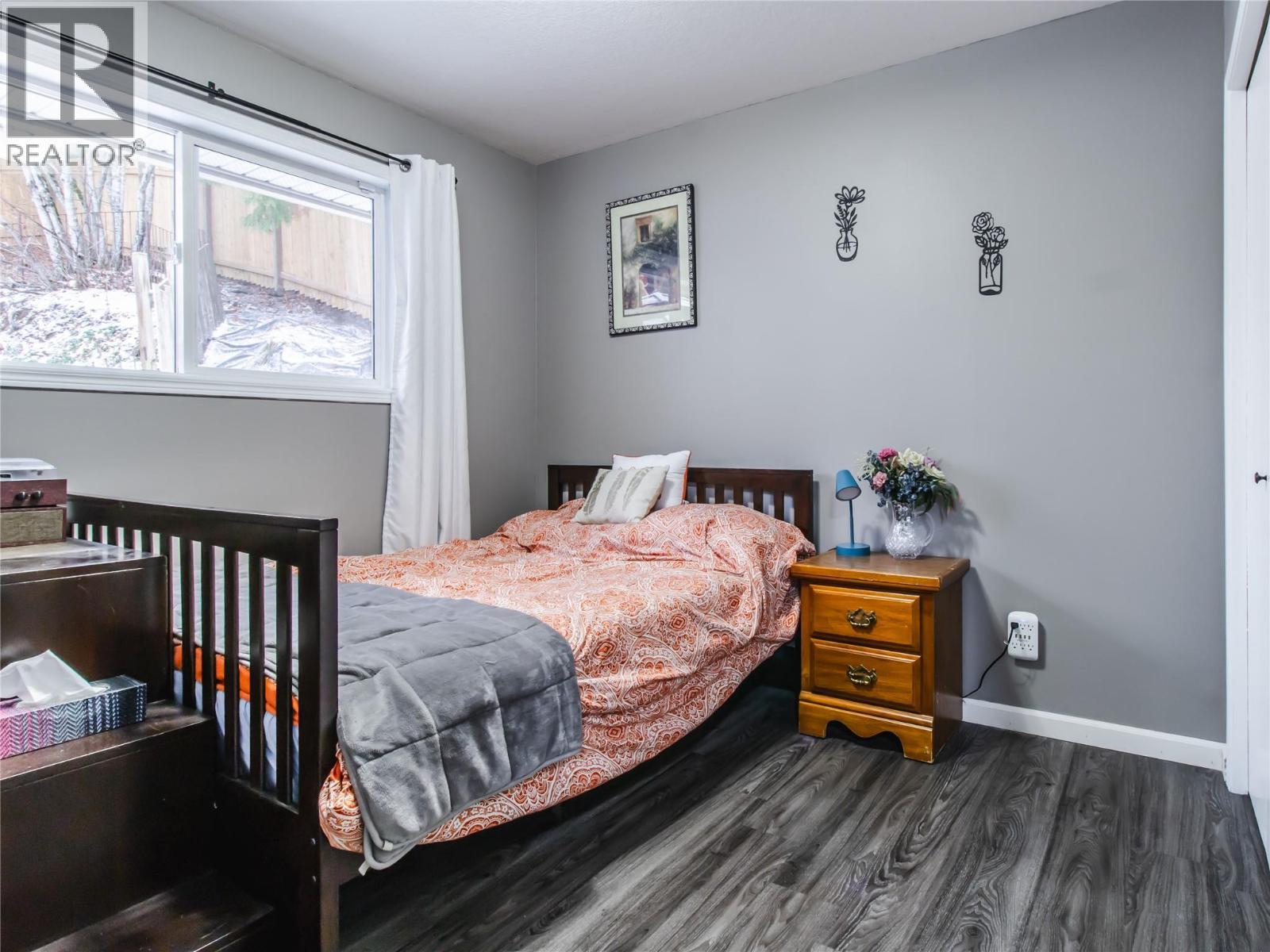 2876 Juniper Crescent, Blind Bay, BC - Indoor Photo Showing Bedroom