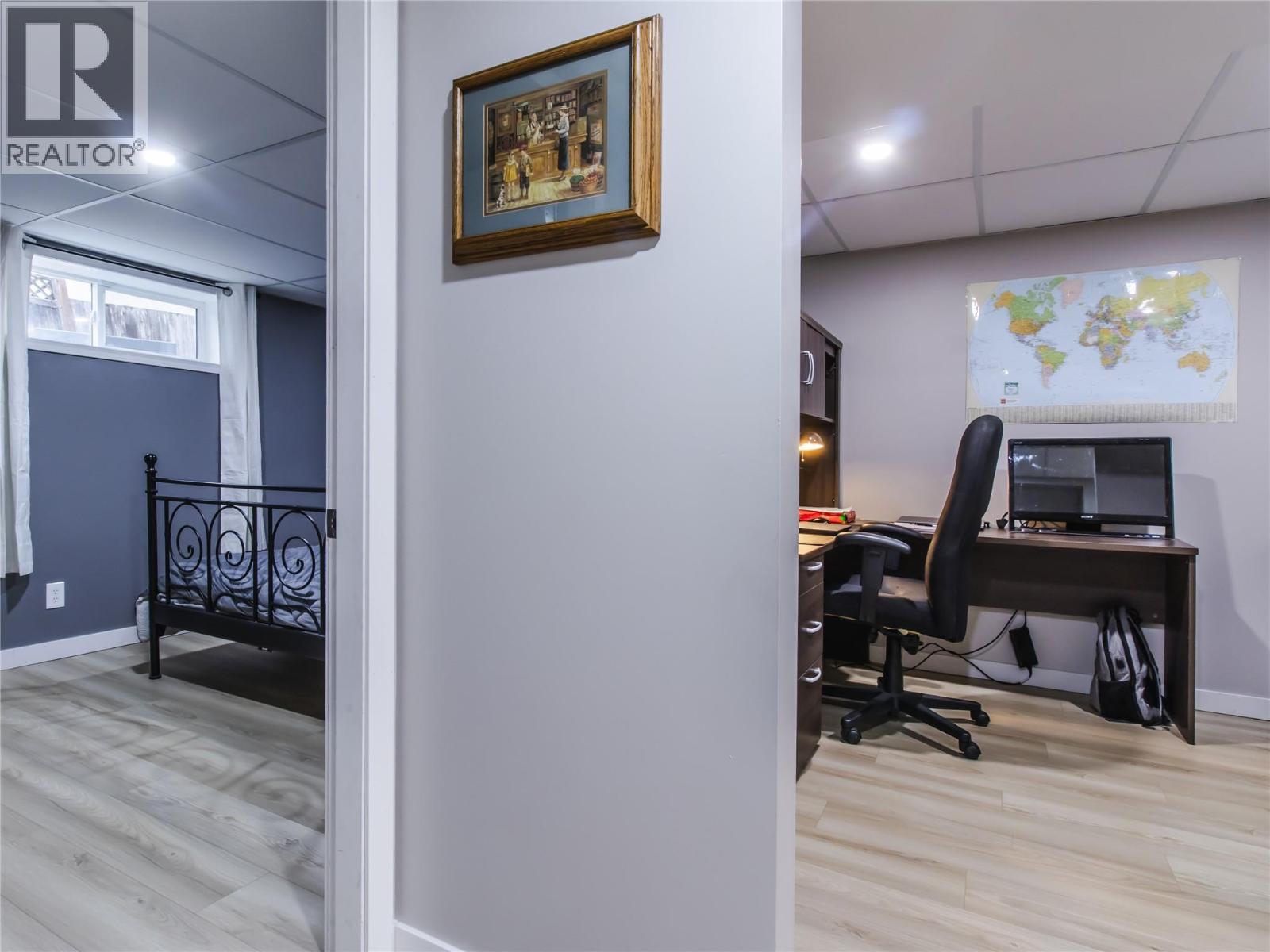 2876 Juniper Crescent, Blind Bay, BC - Indoor Photo Showing Other Room