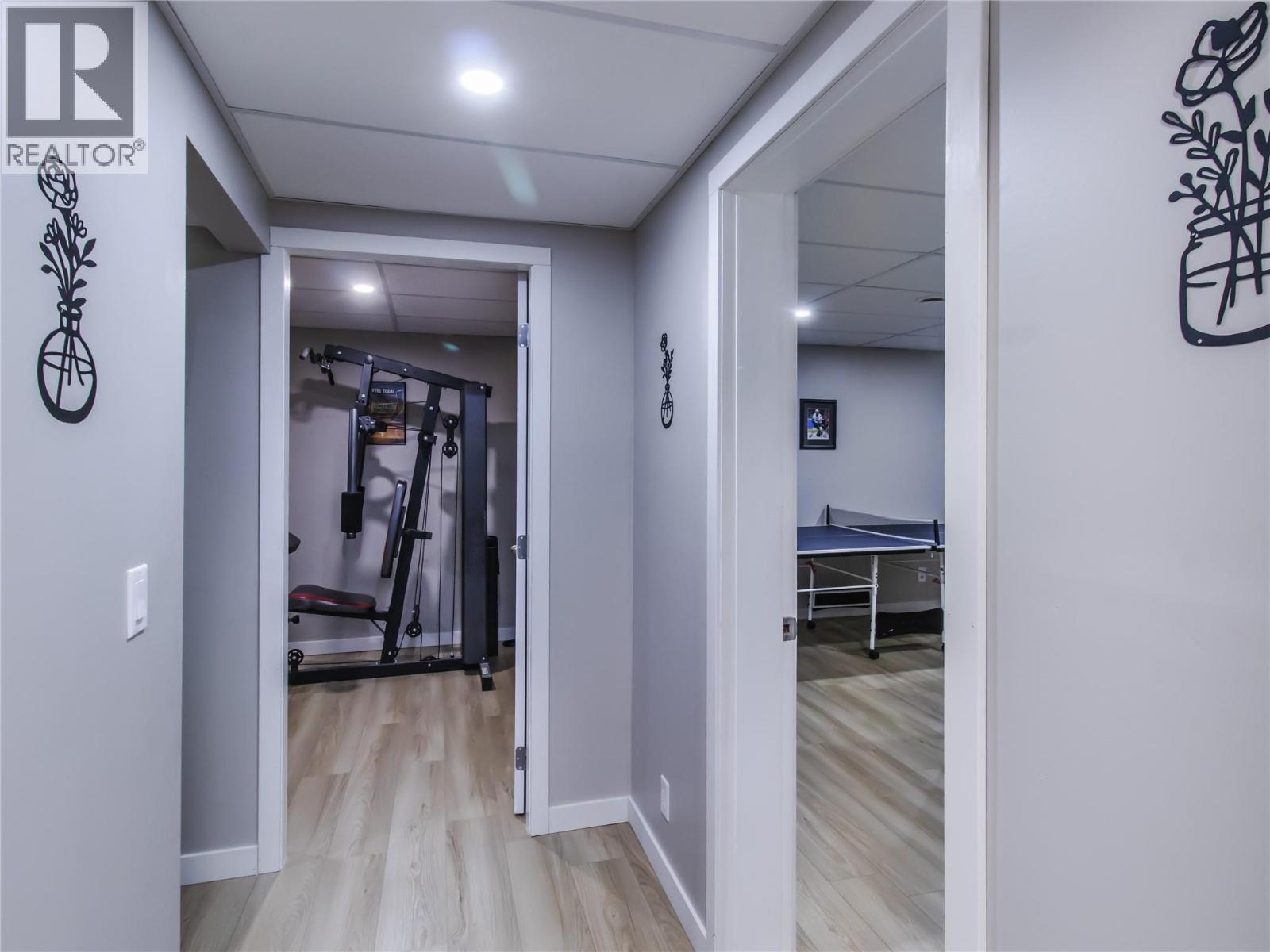 2876 Juniper Crescent, Blind Bay, BC - Indoor Photo Showing Other Room