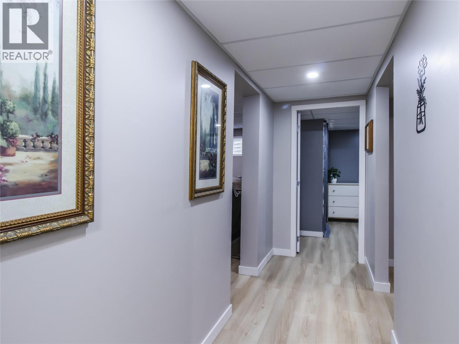 2876 Juniper Crescent, Blind Bay, BC - Indoor Photo Showing Other Room