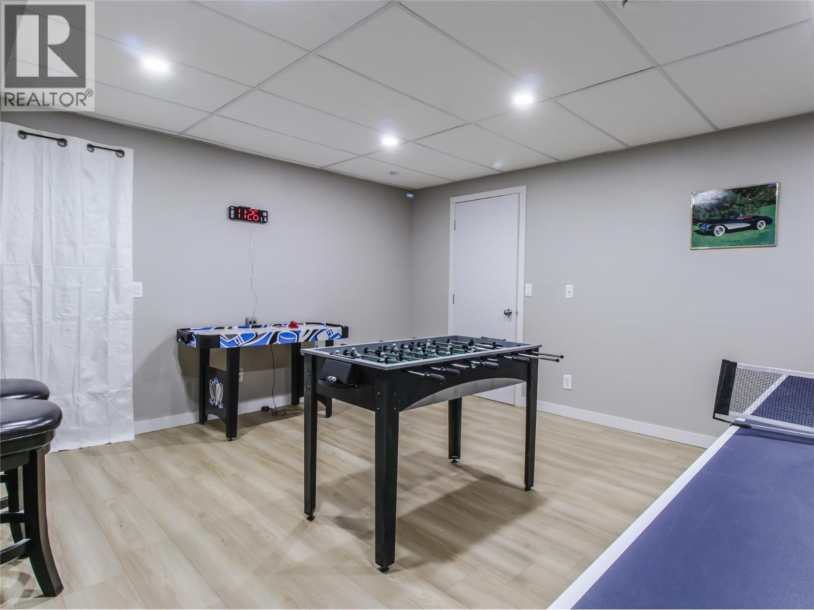 2876 Juniper Crescent, Blind Bay, BC - Indoor Photo Showing Other Room