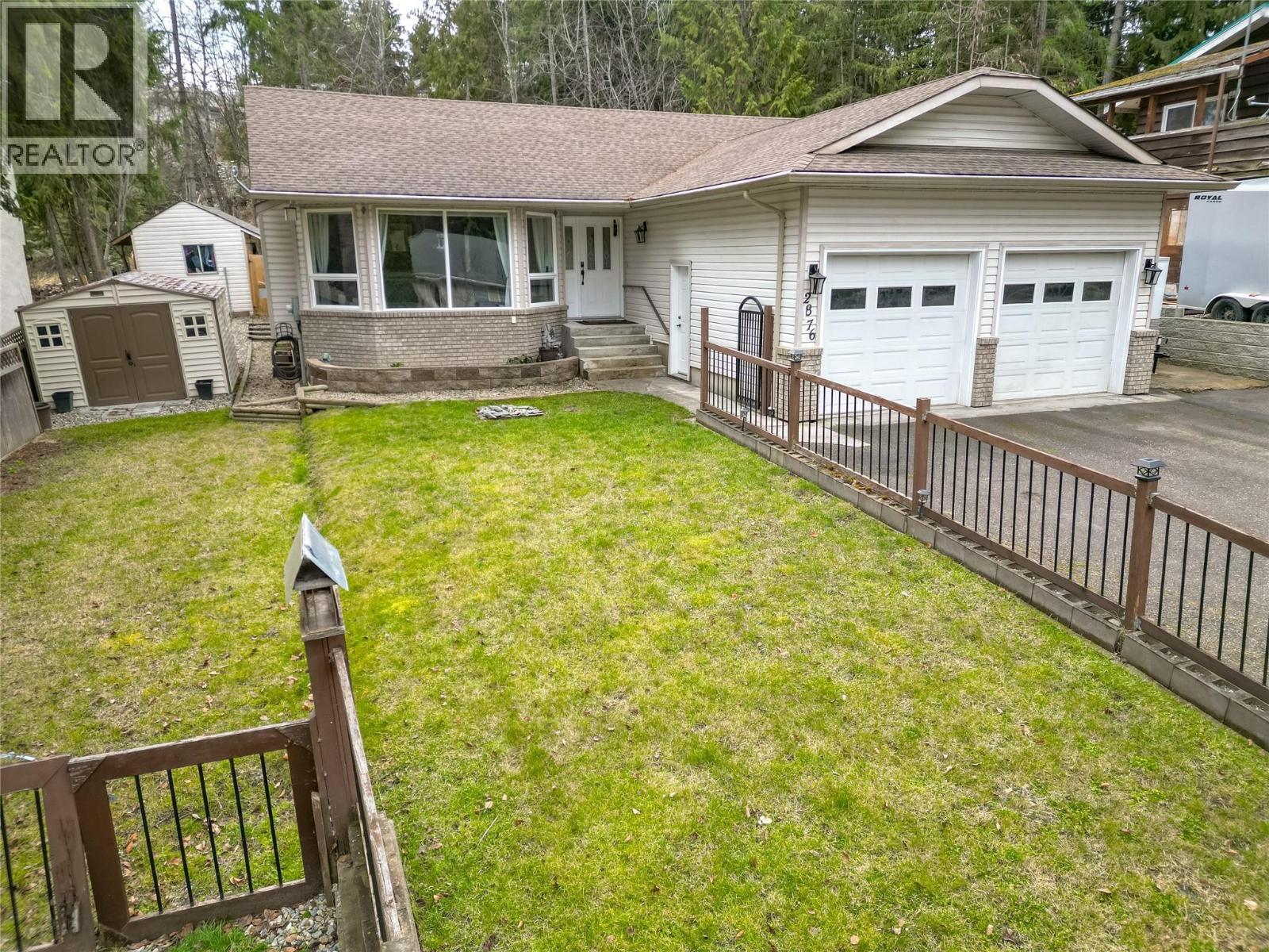 2876 Juniper Crescent, Blind Bay, BC - Outdoor
