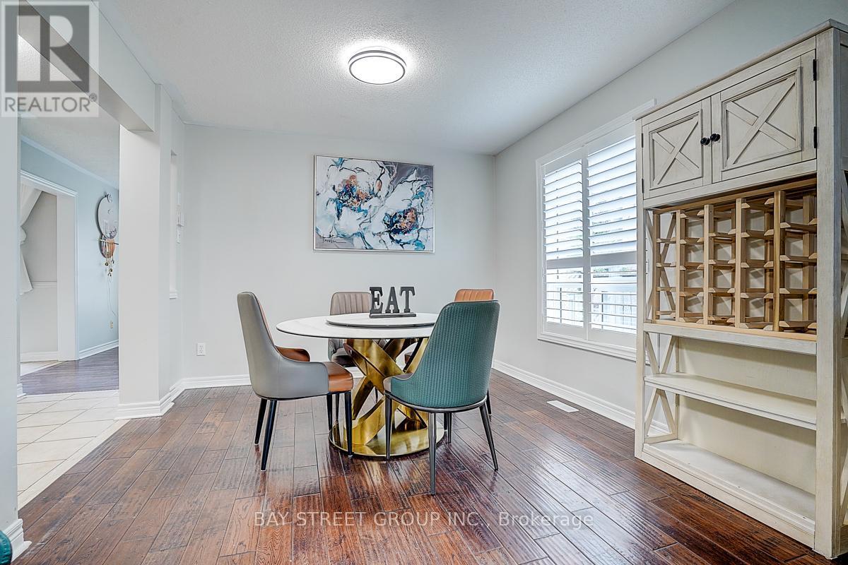 52 Whitewater Street, Whitby, ON - Indoor Photo Showing Dining Room