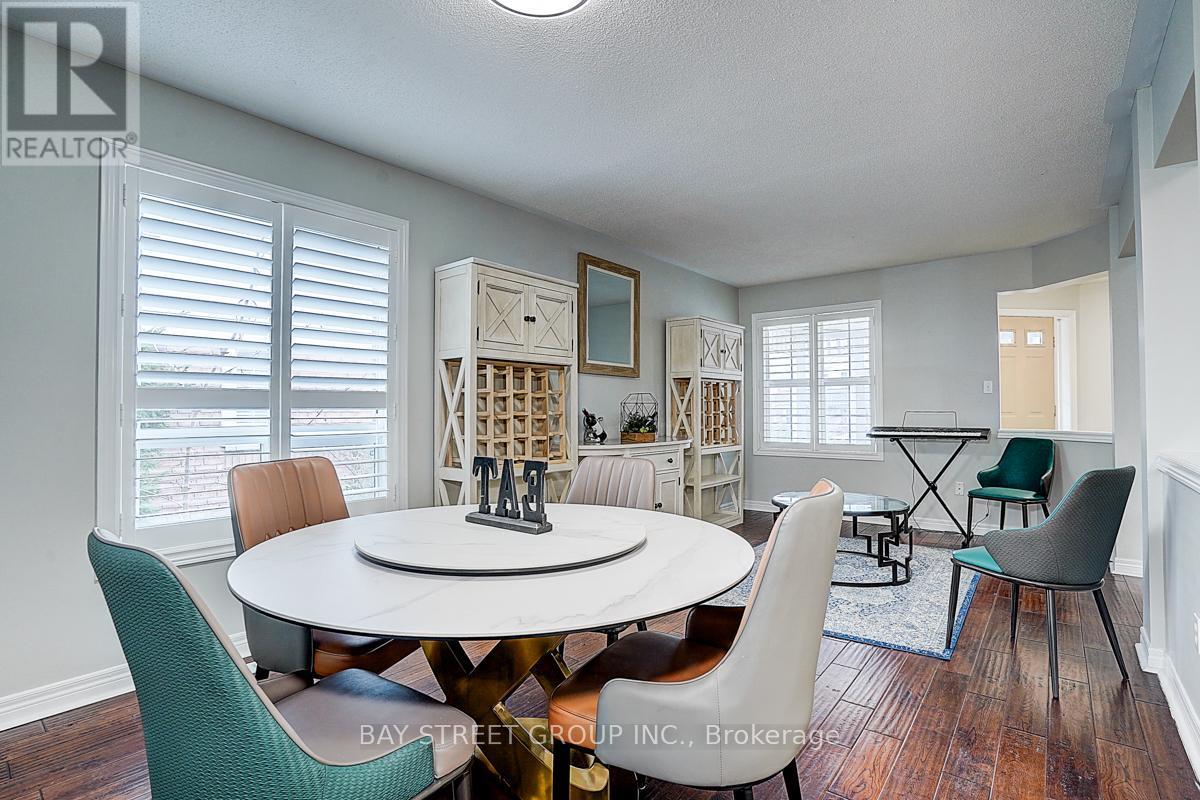 52 Whitewater Street, Whitby, ON - Indoor Photo Showing Dining Room