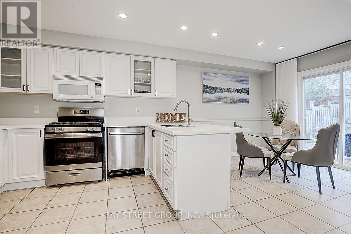 52 Whitewater Street, Whitby, ON - Indoor