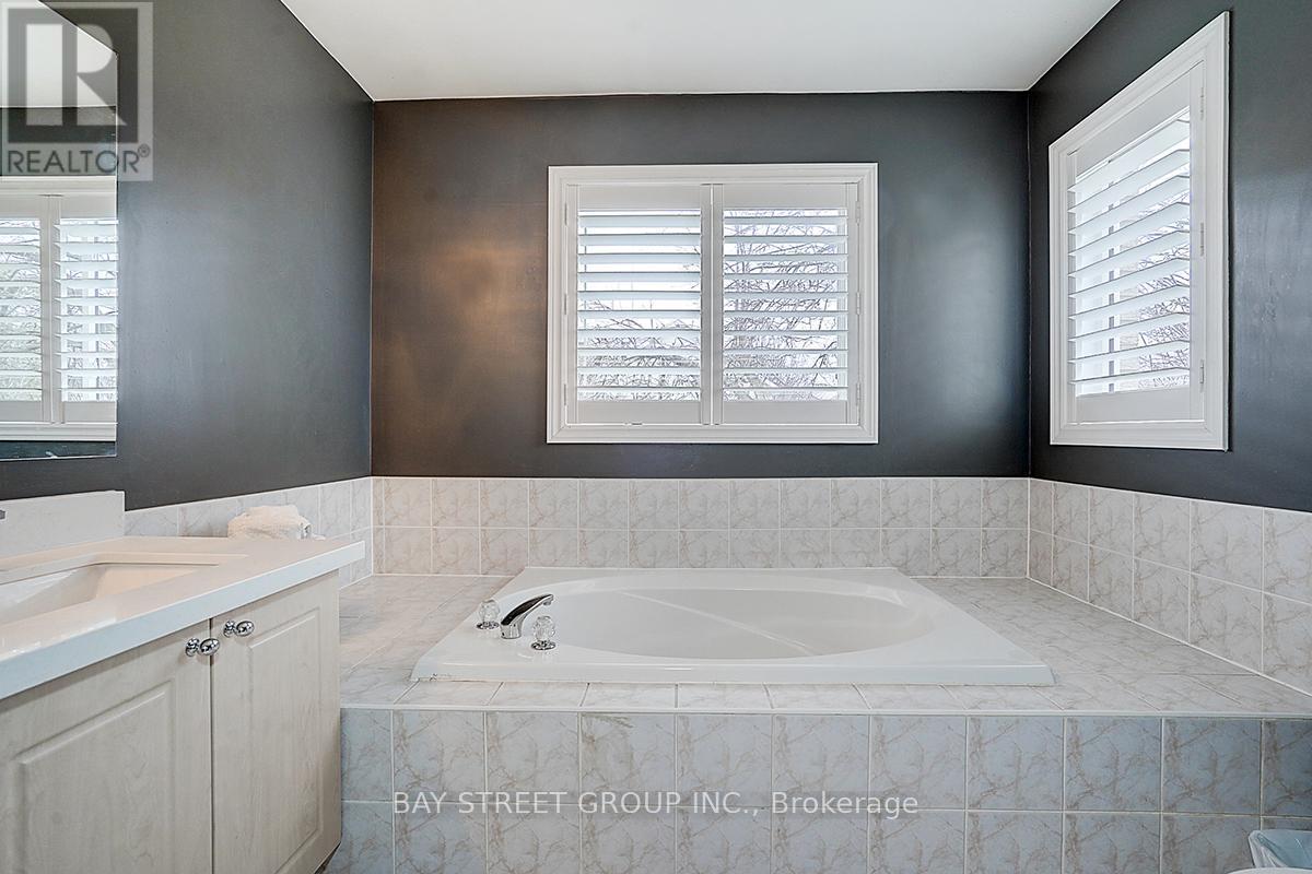 52 Whitewater Street, Whitby, ON - Indoor Photo Showing Bathroom