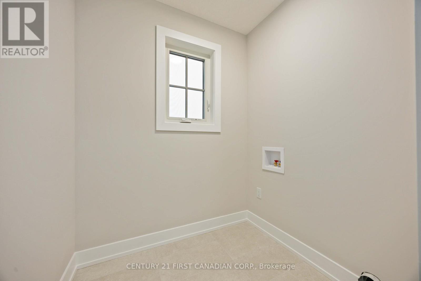 Second Floor Laundry - 656 Ketter Way, Plympton-Wyoming (Plympton Wyoming), ON - Indoor Photo Showing Other Room