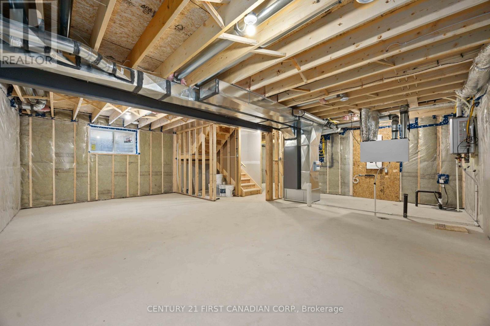 656 Ketter Way, Plympton-Wyoming (Plympton Wyoming), ON - Indoor Photo Showing Basement
