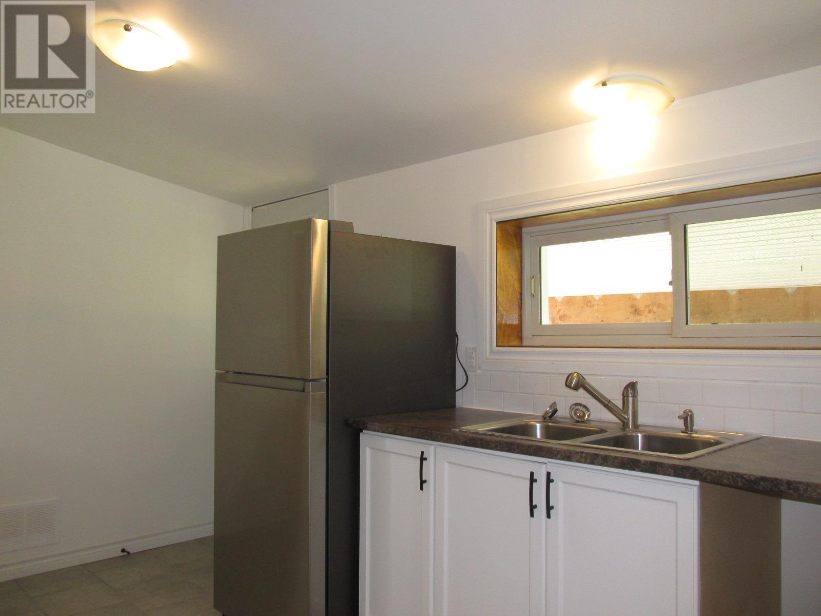 36A Valley Cres, Elliot Lake, ON - Indoor Photo Showing Kitchen With Double Sink
