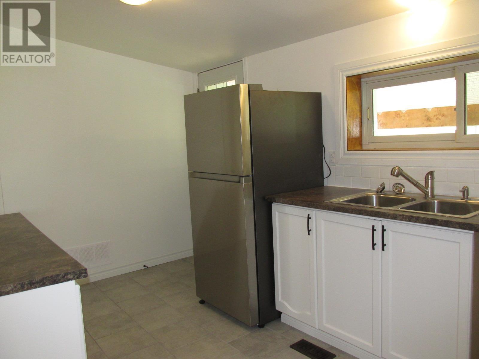 36A Valley Cres, Elliot Lake, ON - Indoor Photo Showing Kitchen With Double Sink