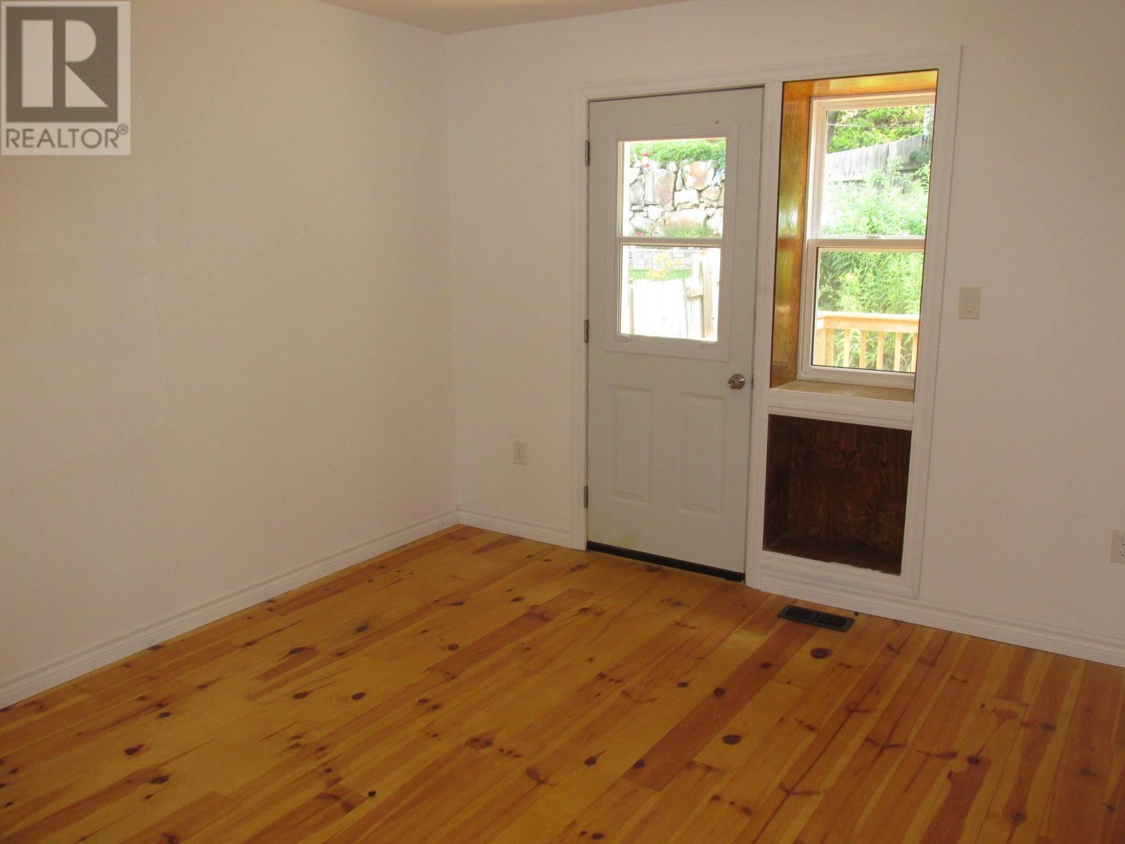 36A Valley Cres, Elliot Lake, ON - Indoor Photo Showing Other Room