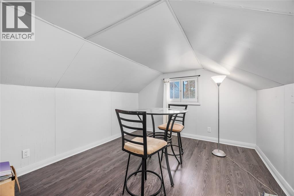 356 Talfourd Street, Sarnia, ON - Indoor