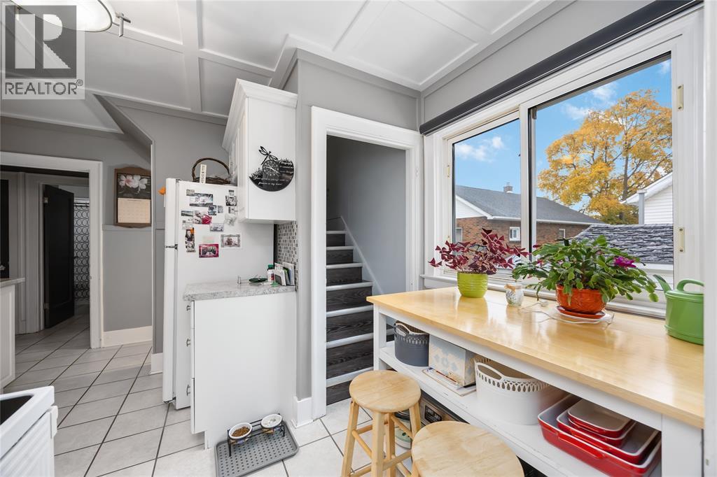 356 Talfourd Street, Sarnia, ON - Indoor