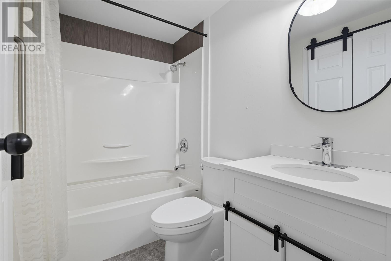 62 Dieppe Ave, Elliot Lake, ON - Indoor Photo Showing Bathroom