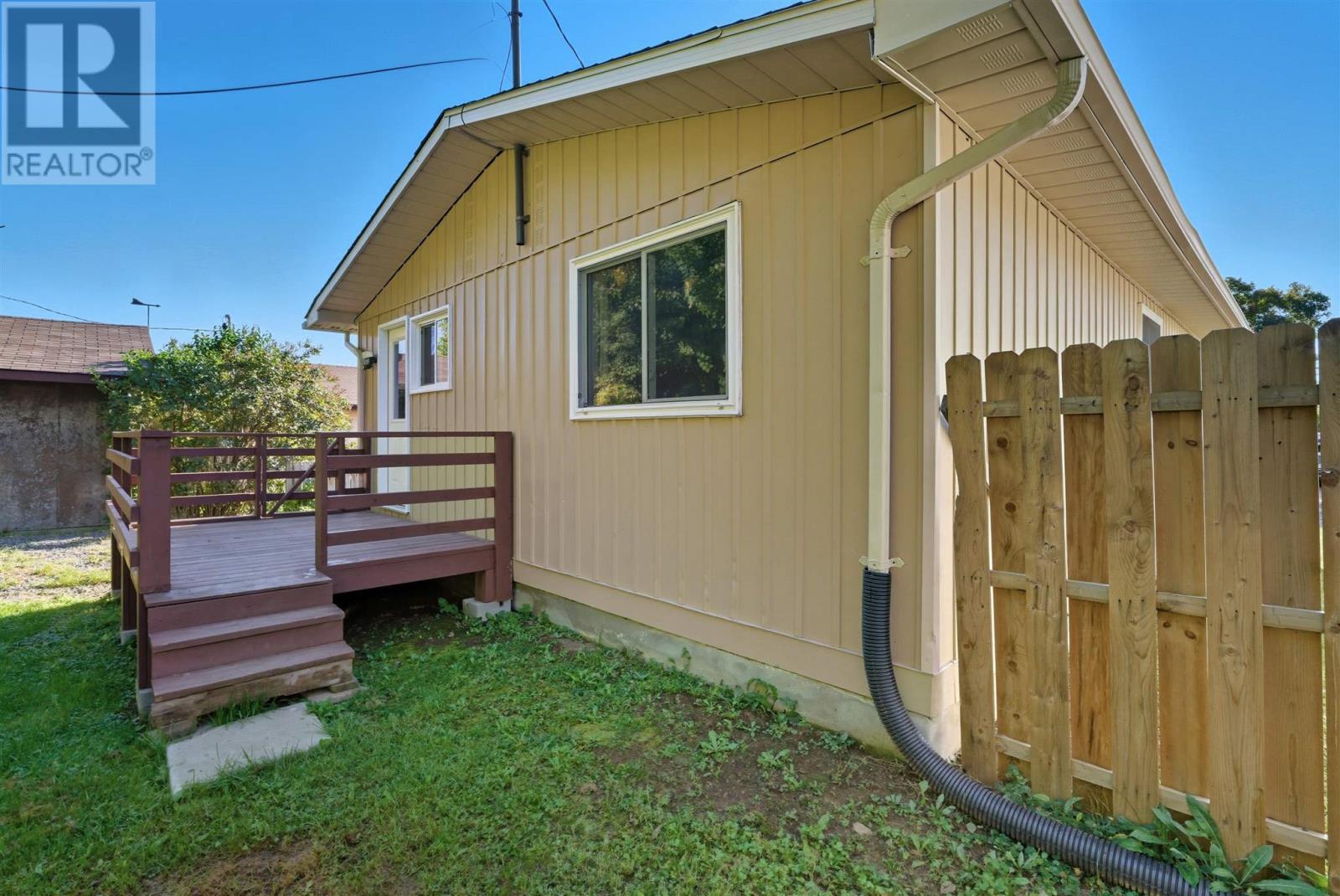 62 Dieppe Ave, Elliot Lake, ON - Outdoor With Exterior