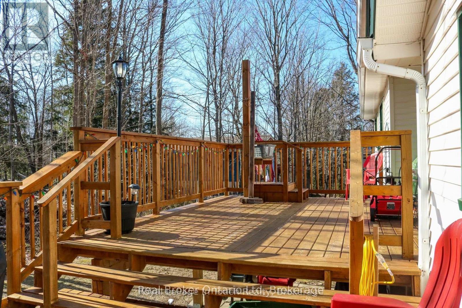 14 Seneca Crescent, Tiny, ON - Outdoor With Deck Patio Veranda