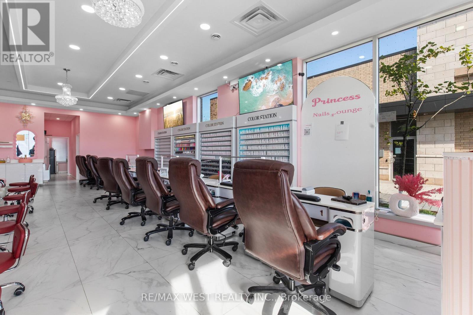 C5 - 3165 Markham Road, Toronto, ON