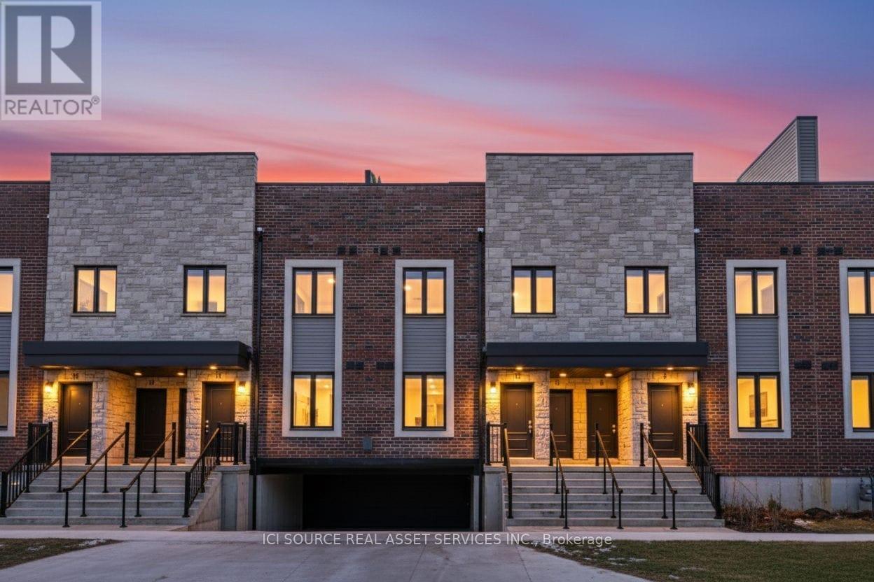 10 - 2 Slessor Boulevard, Grimsby, ON - Outdoor