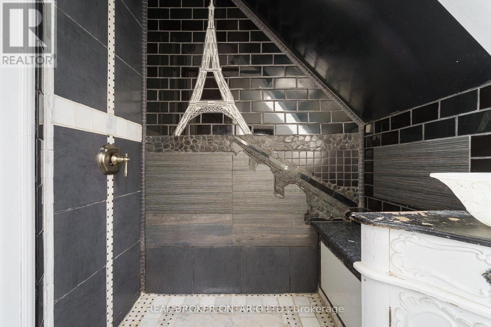 125 Grant Avenue, Hamilton, ON -