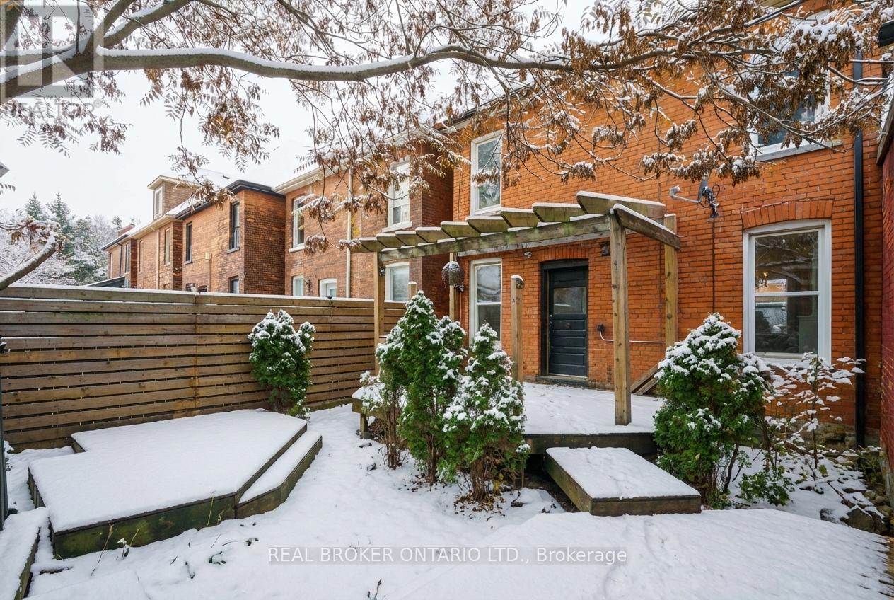 125 Grant Avenue, Hamilton, ON - Outdoor