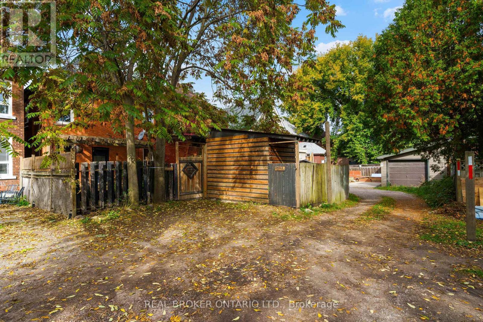 125 Grant Avenue, Hamilton, ON - Outdoor