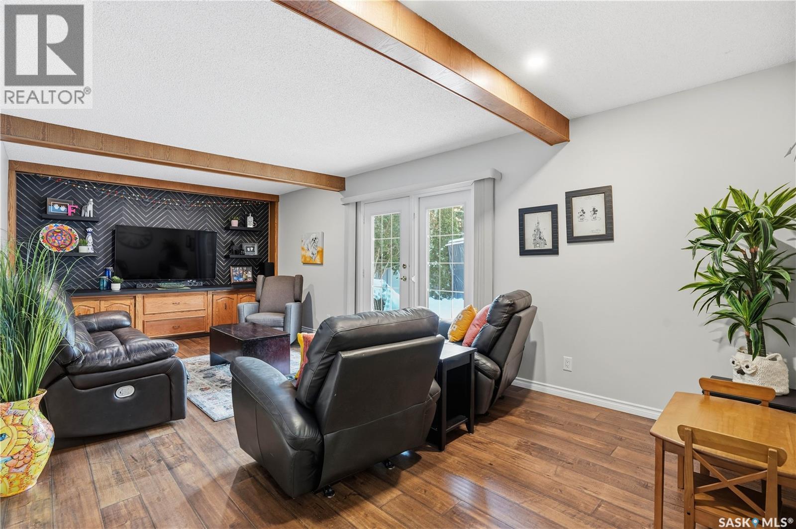 219 Sunset Drive, Regina, SK - Indoor