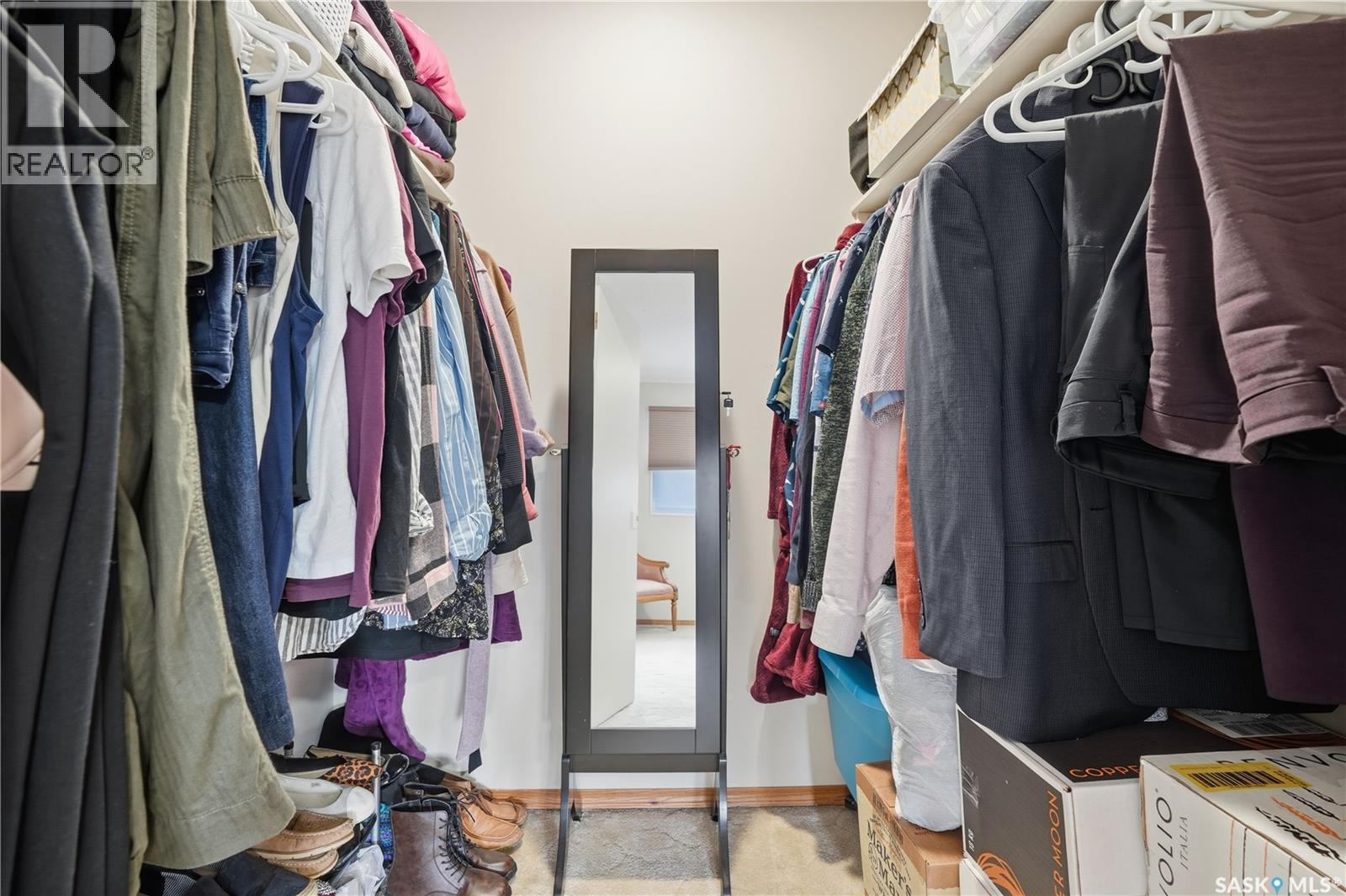 219 Sunset Drive, Regina, SK - Indoor With Storage