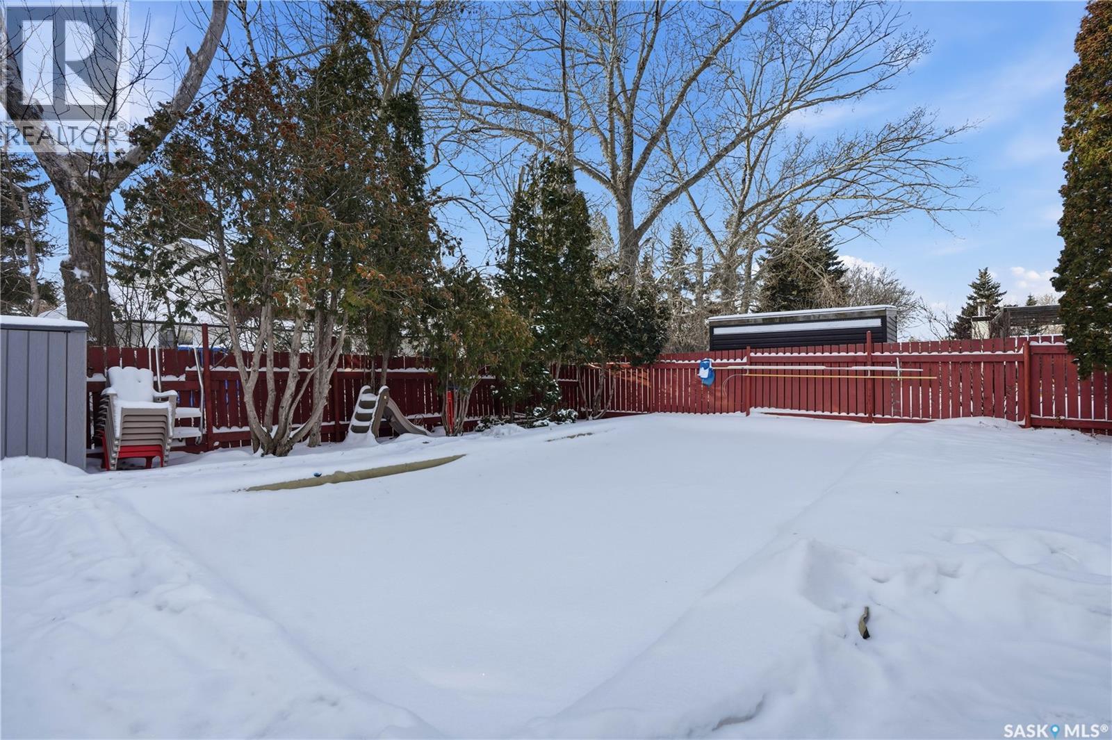 219 Sunset Drive, Regina, SK - Outdoor