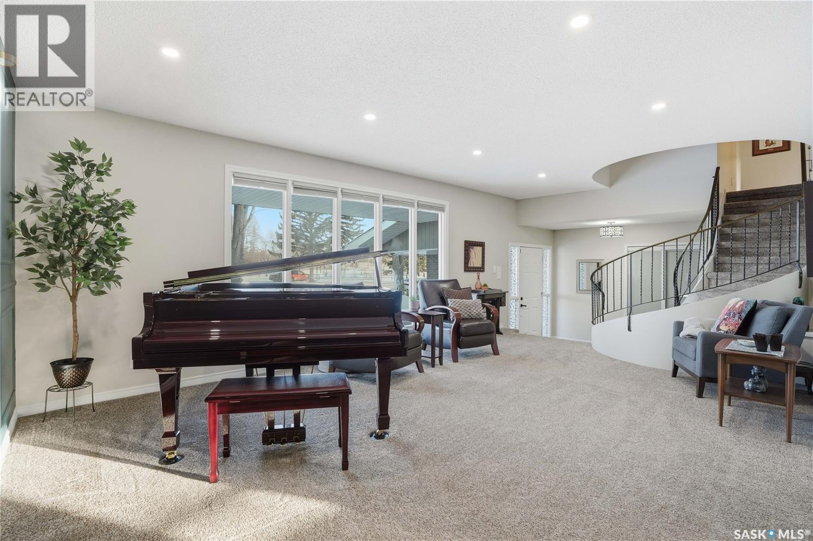 219 Sunset Drive, Regina, SK - Indoor