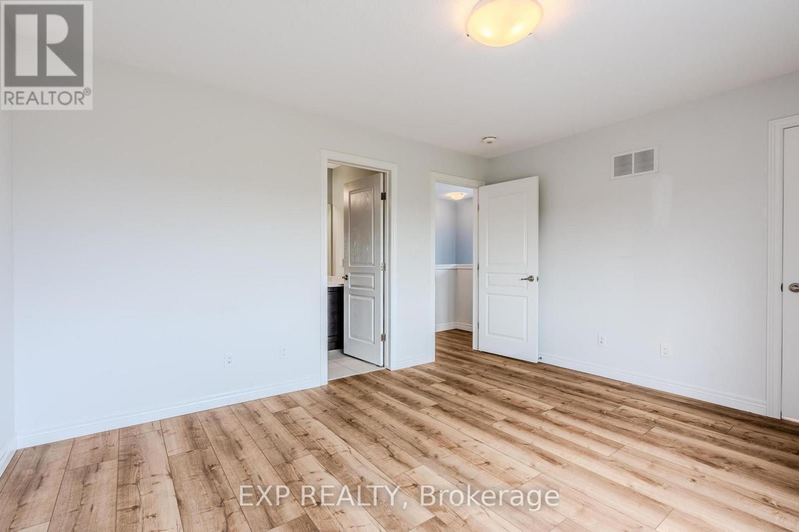 17 Severino Circle, West Lincoln, ON - Indoor Photo Showing Other Room