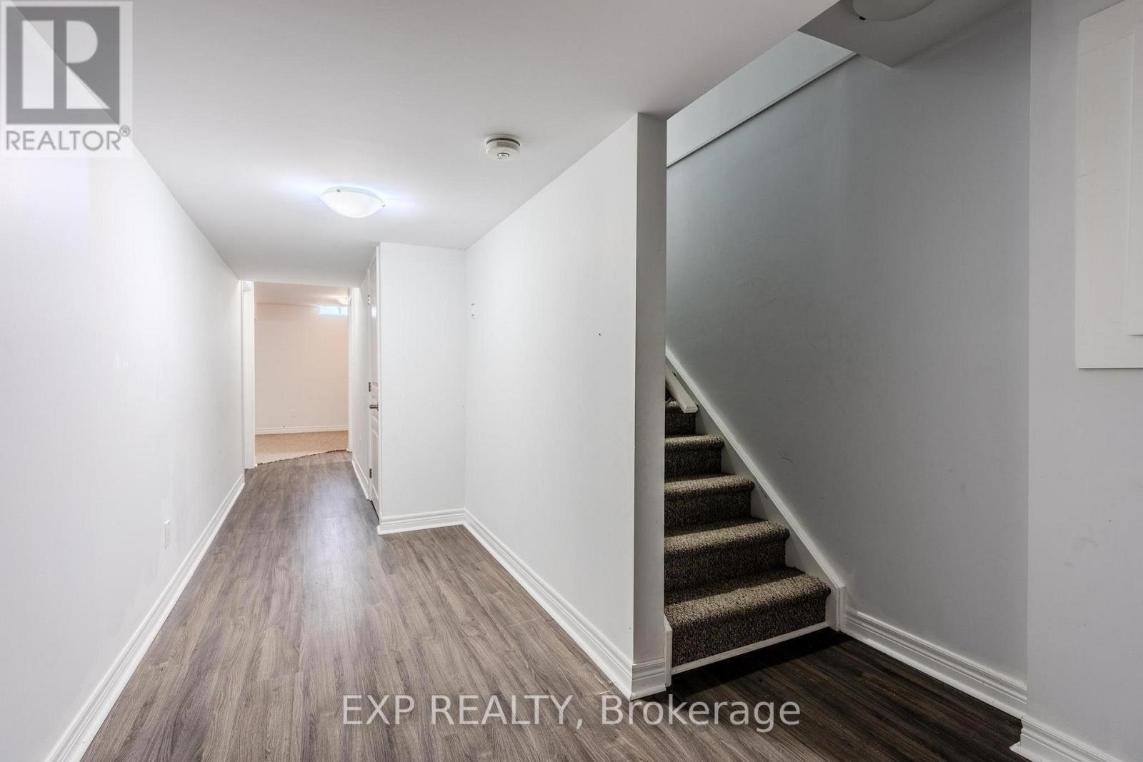 17 Severino Circle, West Lincoln, ON - Indoor Photo Showing Other Room