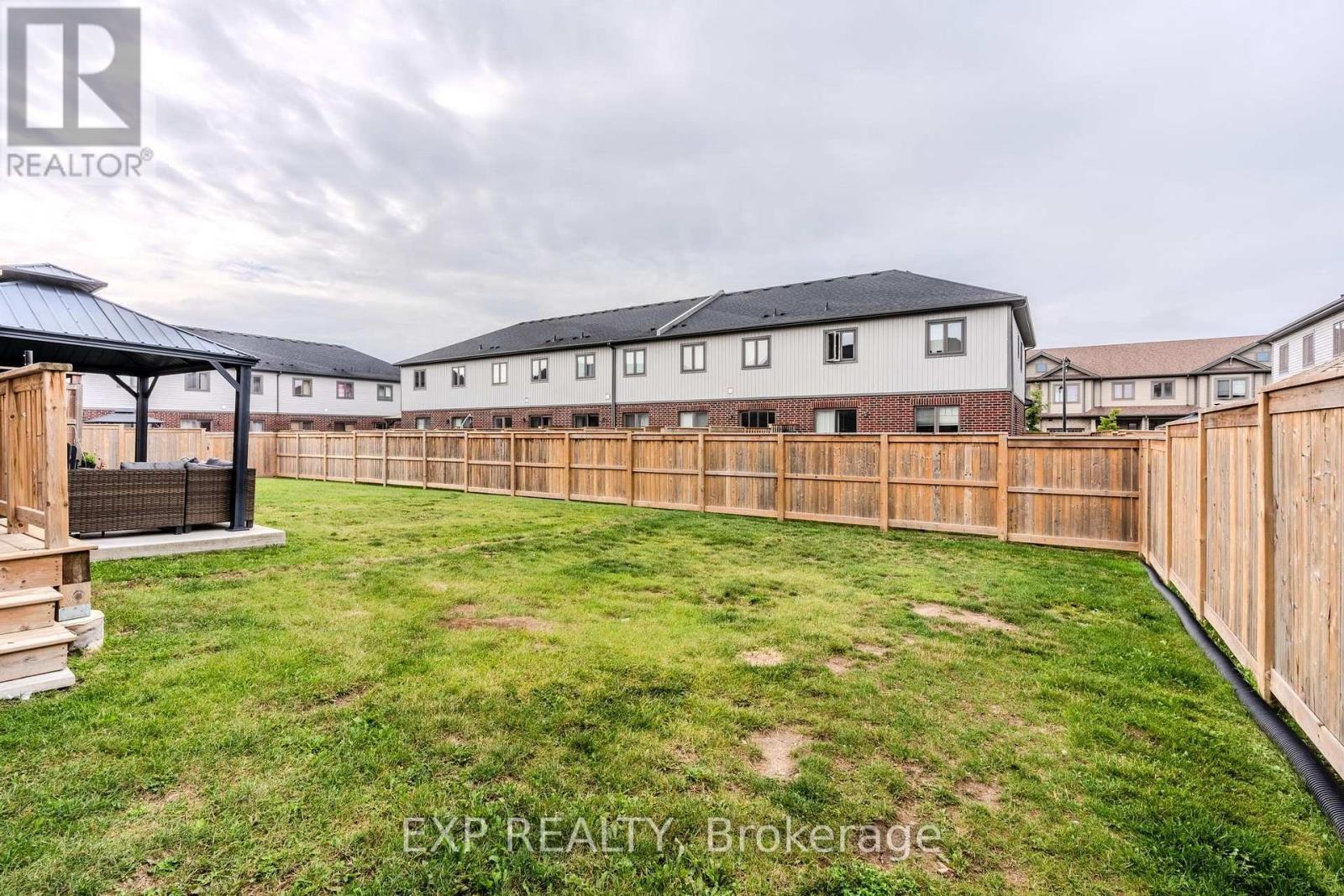 17 Severino Circle, West Lincoln, ON - Outdoor With Deck Patio Veranda