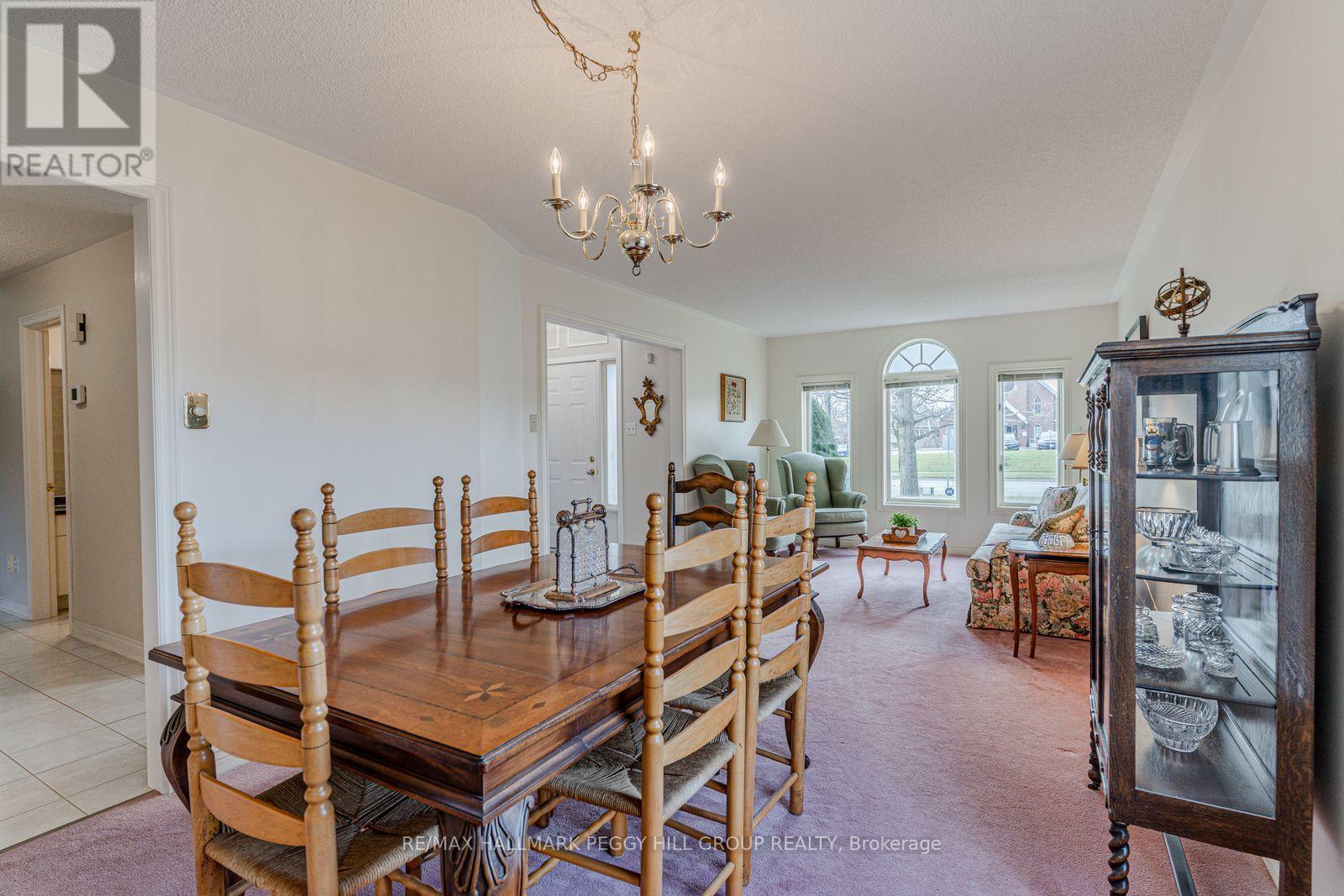 465 Ferndale Drive N, Barrie, ON - Indoor Photo Showing Dining Room