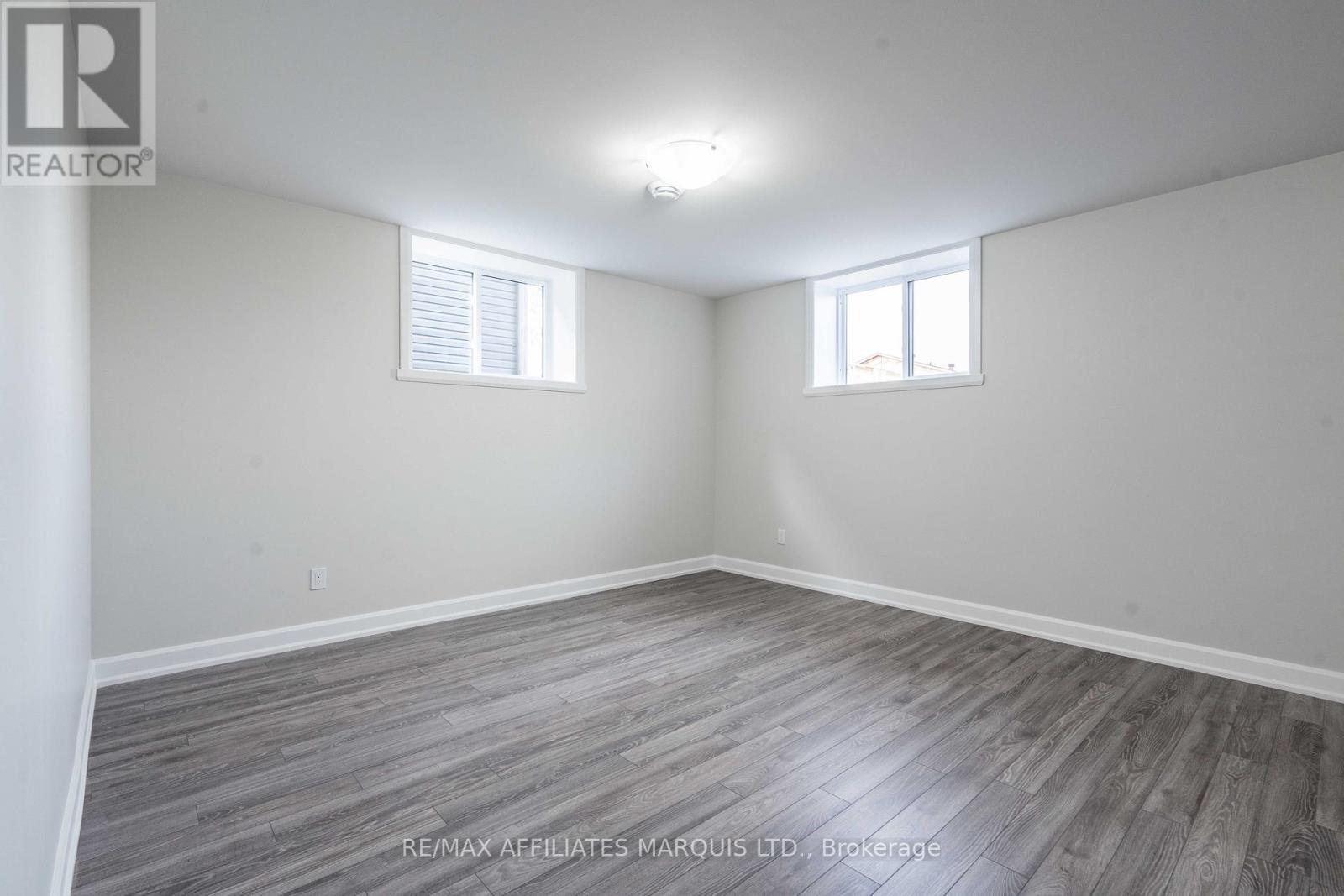 100 Woodland Drive, Cornwall, ON - Indoor Photo Showing Other Room