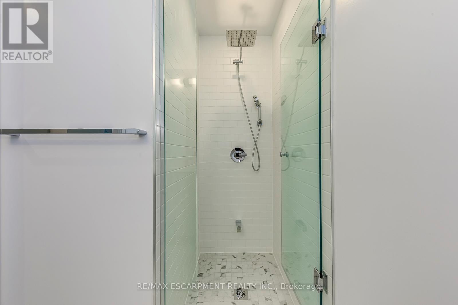 112 - 2450 Old Bronte Road, Oakville, ON - Indoor Photo Showing Bathroom