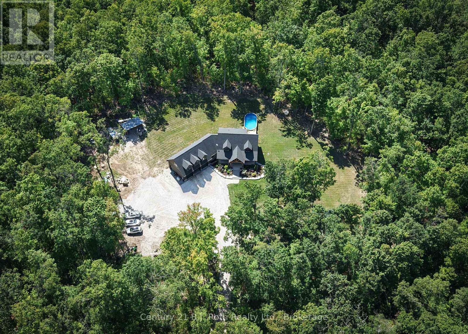 Complete privacy! - 3082 Fairgrounds Road, Severn, ON - Outdoor