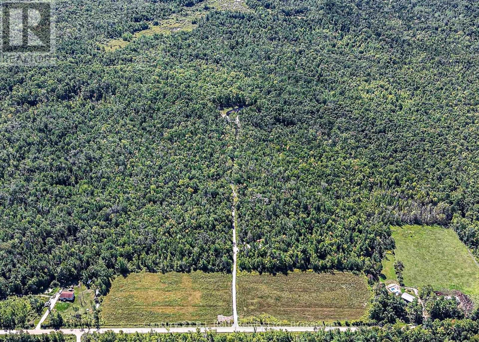 3082 Fairgrounds Road, Severn, ON - Outdoor