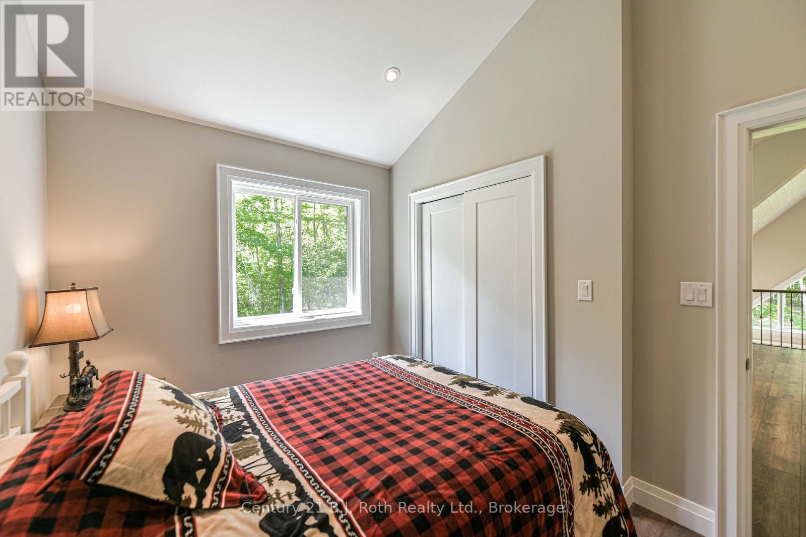 3rd Bdrm. upstairs - 3082 Fairgrounds Road, Severn, ON - Indoor Photo Showing Bedroom