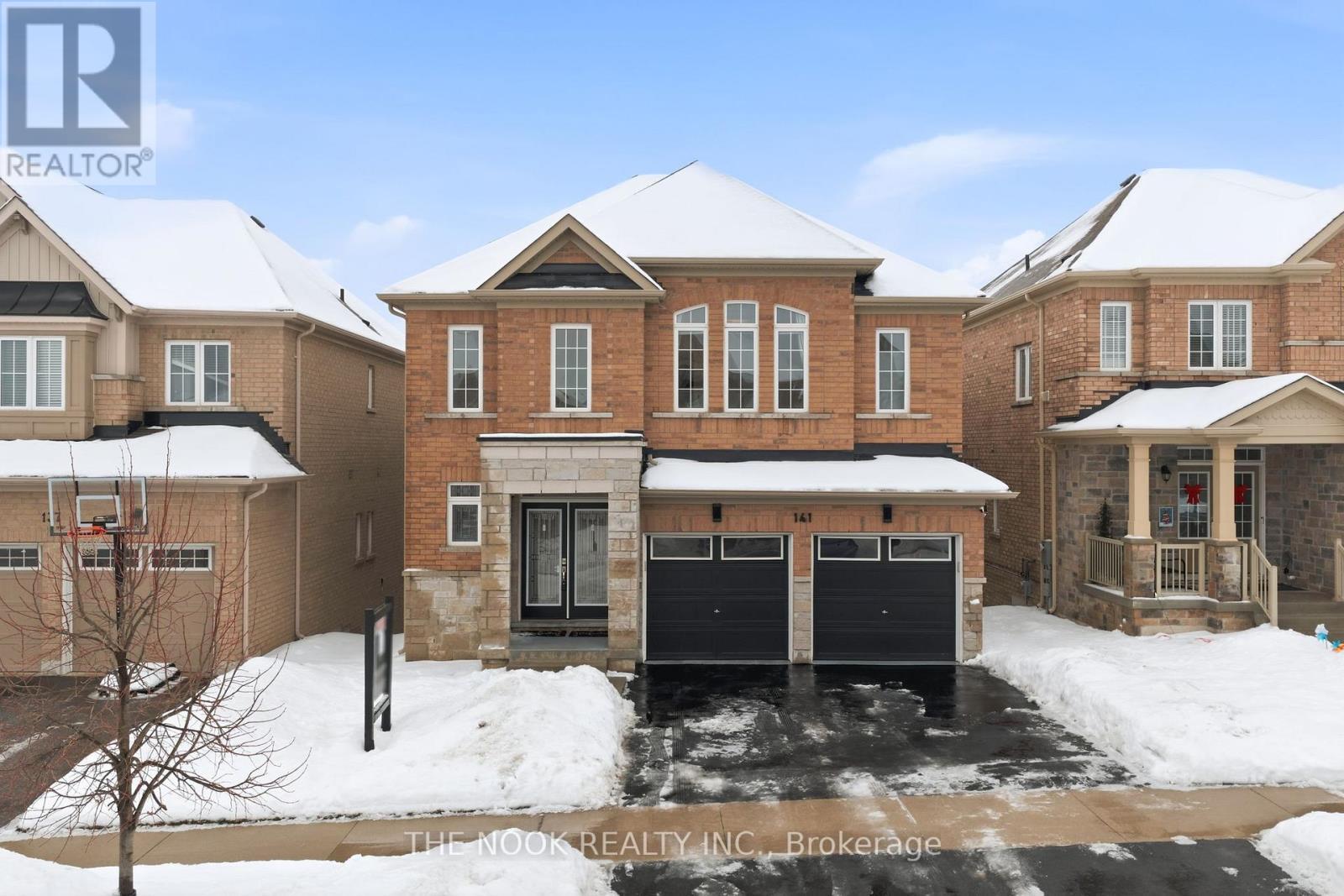 141 Lyle Drive, Clarington (Bowmanville), ON - Outdoor With Facade
