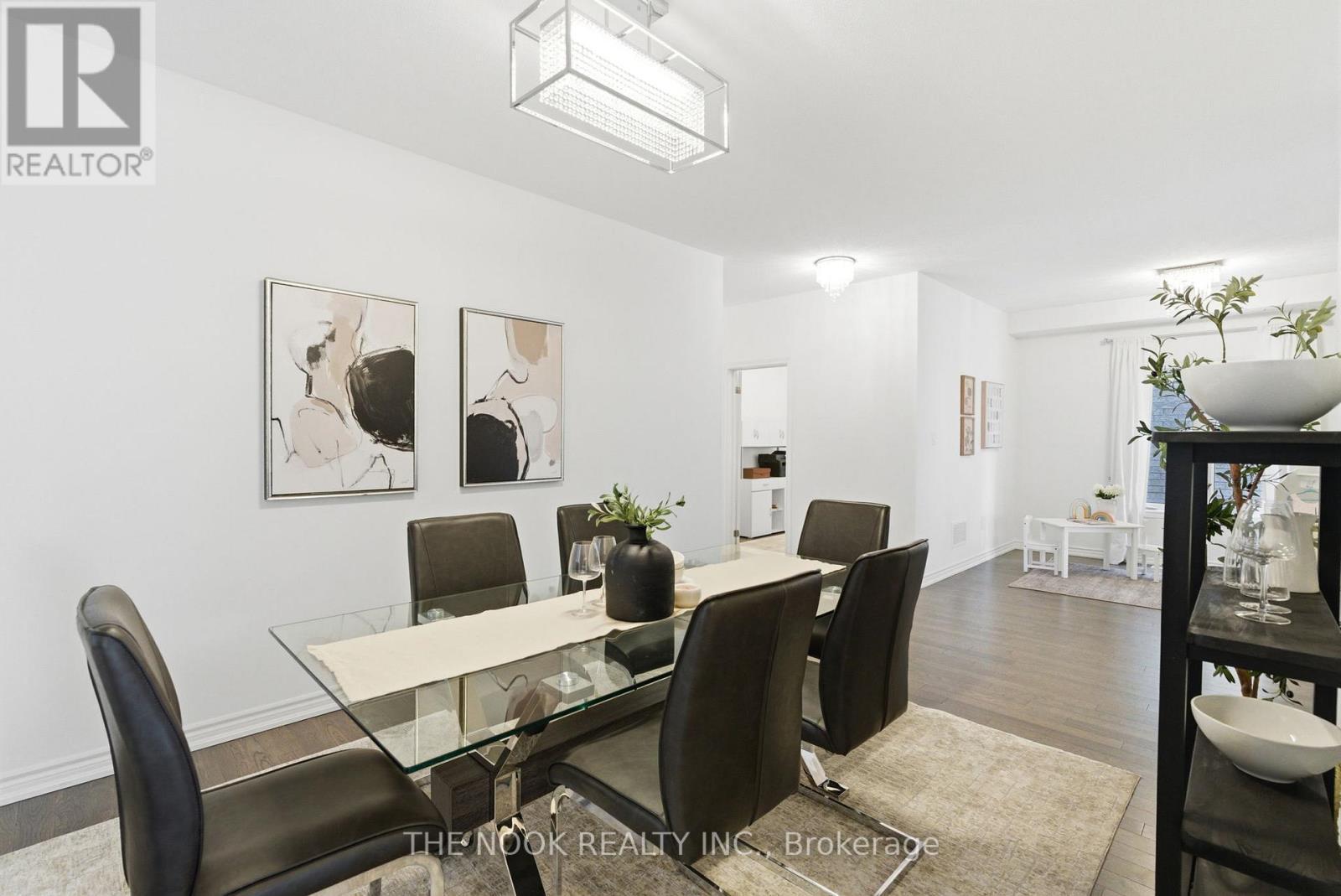 141 Lyle Drive, Clarington (Bowmanville), ON - Indoor Photo Showing Dining Room